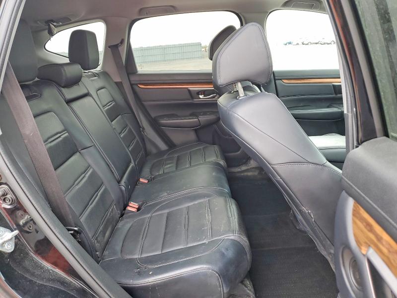Auction sale of the 2018 Honda Cr-v, vin: 2HKRW2H8XJH140797, lot number: 52575626