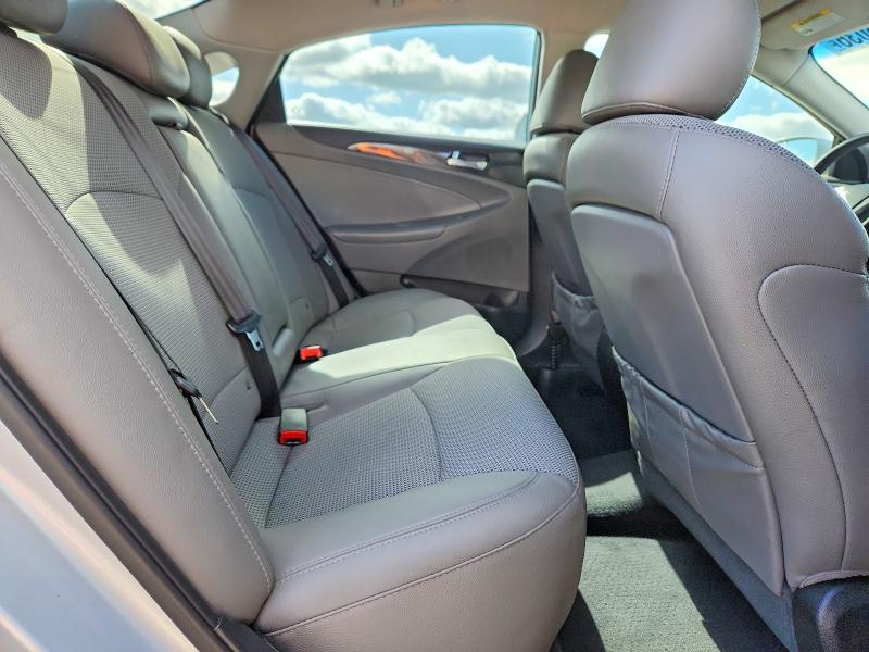 54016036 :رقم المزاد ، 5NPEC4AC0EH821865 vin ، 2014 Hyundai Sonata مزاد بيع