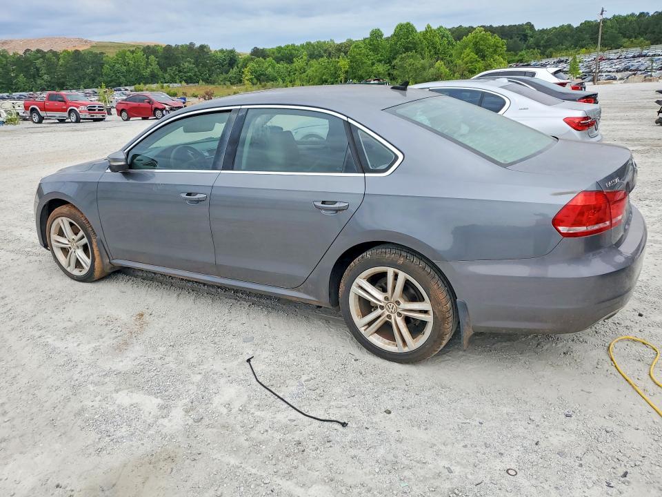 52215446 :رقم المزاد ، 1VWBN7A31EC091858 vin ، 2014 Volkswagen Passat مزاد بيع