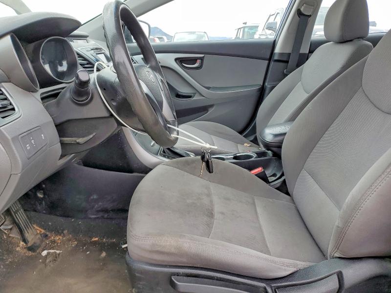 Продаж на аукціоні авто 2016 Hyundai Elantra, vin: 5NPDH4AE2GH700675, номер лоту: 52381436