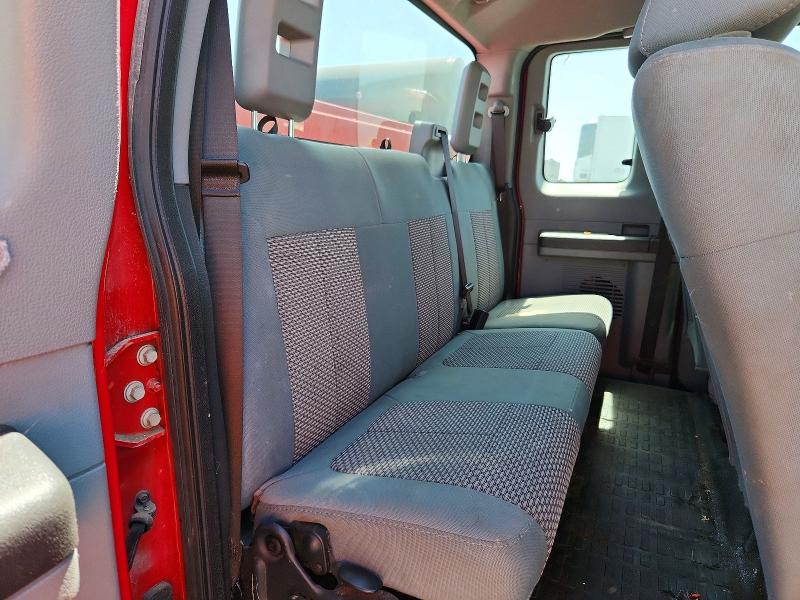 54102216 :رقم المزاد ، 1FD8X3H61BEB00909 vin ، 2011 Ford F350 مزاد بيع