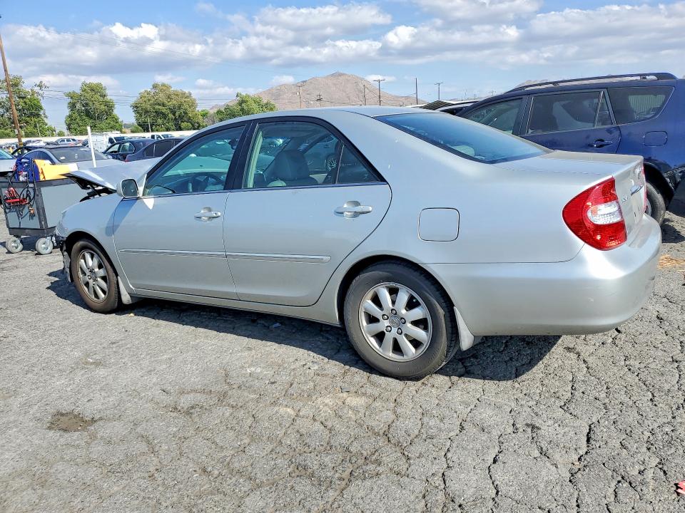 2004 Toyota Camry მანქანა იყიდება აუქციონზე, vin: 4T1BF32K44U066990, აუქციონის ნომერი: 54968046