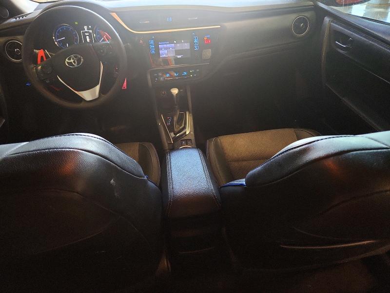 53781296 :رقم المزاد ، 2T1BURHE9JC026055 vin ، 2018 Toyota Corolla مزاد بيع