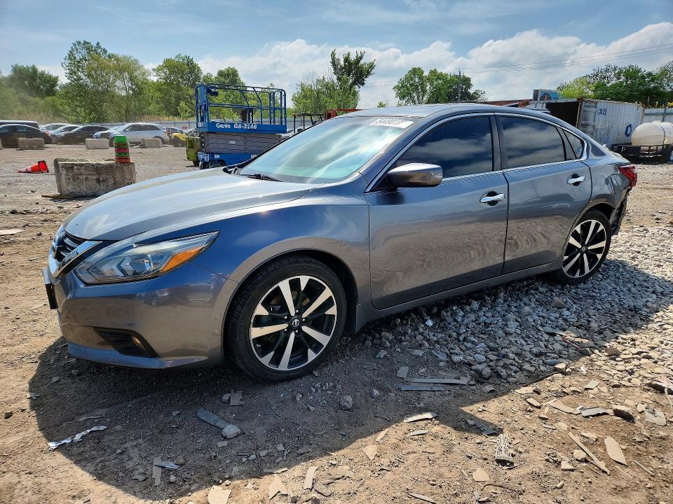 Продажа на аукционе авто 2018 Nissan Altima, vin: 1N4AL3AP8JC117484, номер лота: 54498186