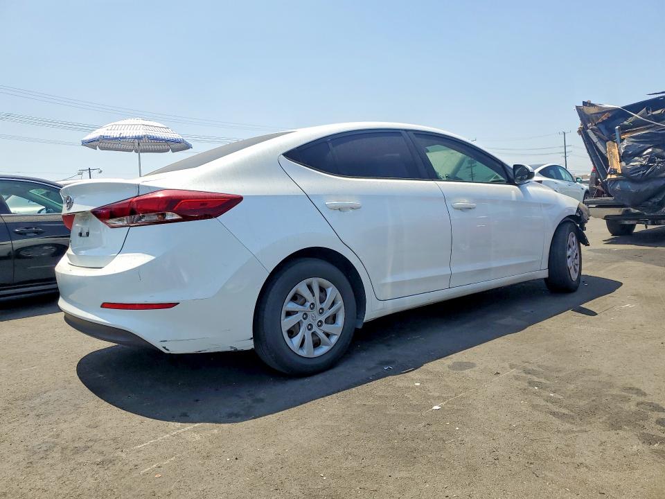 2018 Hyundai Elantra მანქანა იყიდება აუქციონზე, vin: 5NPD74LF6JH318083, აუქციონის ნომერი: 49842216
