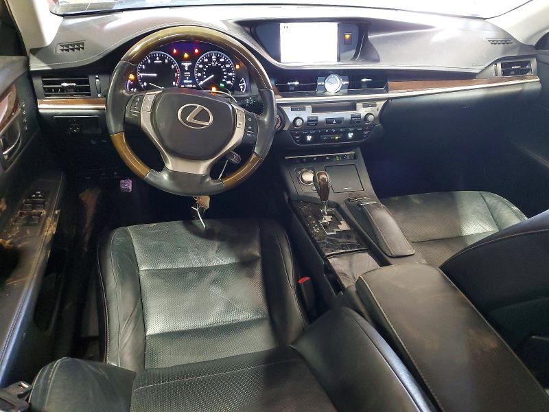 52364546 :رقم المزاد ، JTHBK1GG8D2023384 vin ، 2013 Lexus Es مزاد بيع
