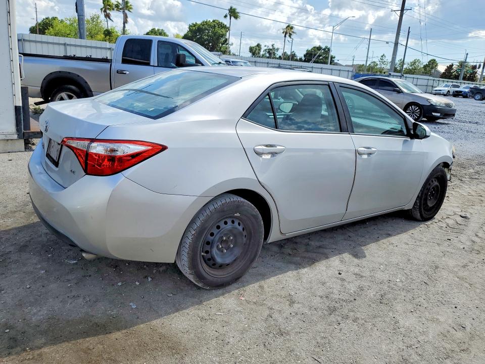 2015 Toyota Corolla მანქანა იყიდება აუქციონზე, vin: 2T1BURHE7FC434433, აუქციონის ნომერი: 54015376
