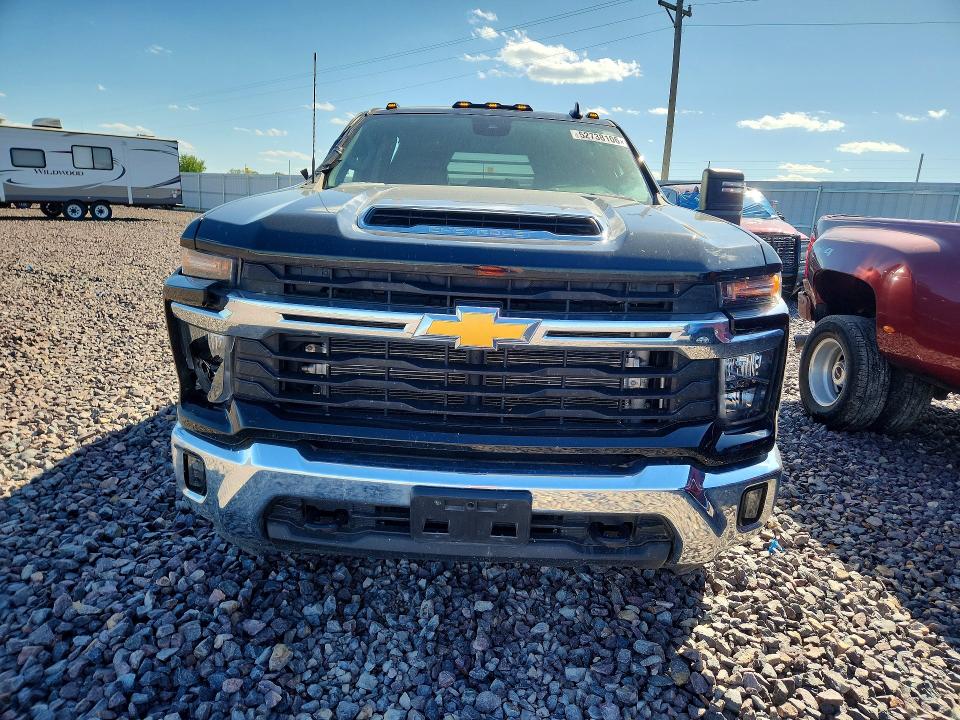 2025 Chevrolet Silverado მანქანა იყიდება აუქციონზე, vin: 1GB4KTEY6SF173229, აუქციონის ნომერი: 52738106