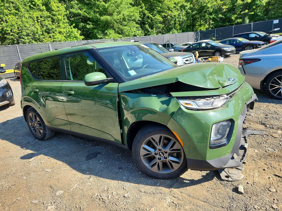 2021 Kia Soul მანქანა იყიდება აუქციონზე, vin: KNDJ33AU4M7127930, აუქციონის ნომერი: 54088966