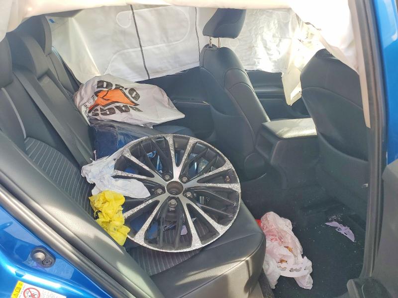 Продаж на аукціоні авто 2018 Toyota Camry, vin: 4T1B11HK3JU123086, номер лоту: 52589516