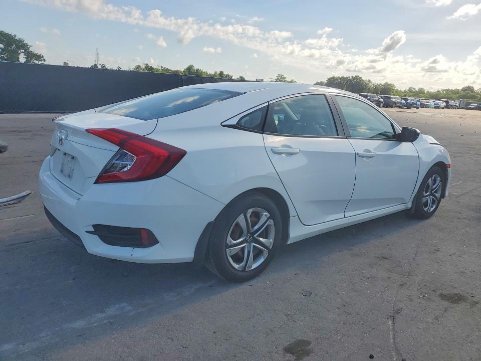 Auction sale of the 2017 Honda Civic, vin: 19XFC2F57HE029031, lot number: 52130306