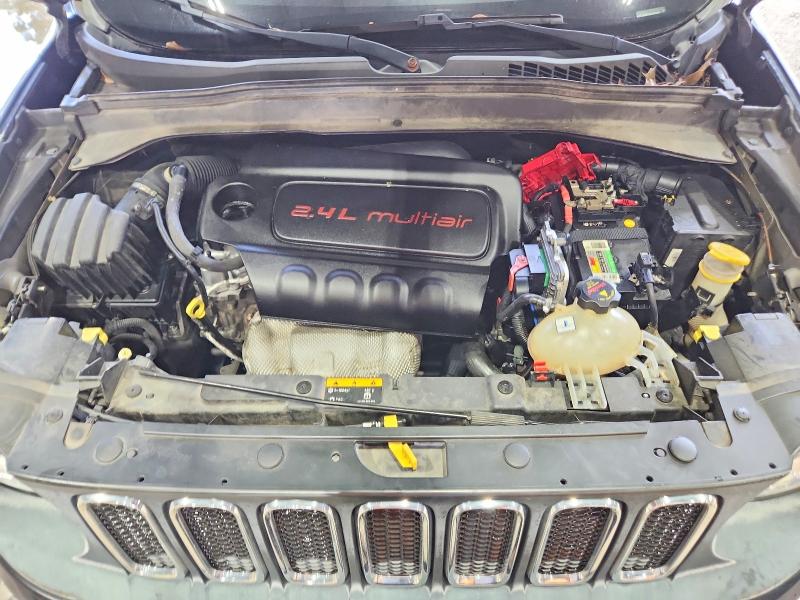 51923636 :رقم المزاد ، ZACCJABB8JPH06465 vin ، 2018 Jeep Renegade مزاد بيع
