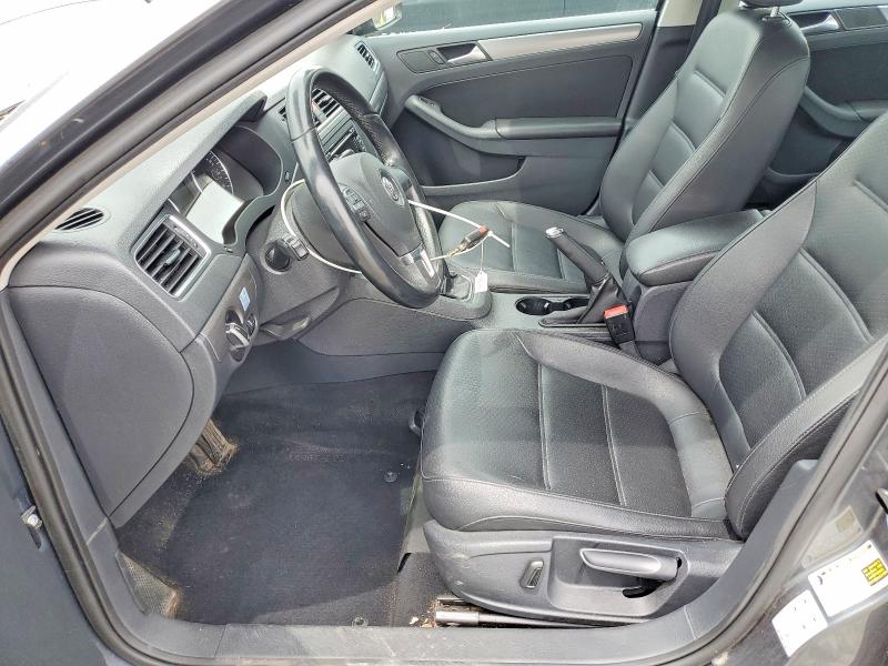 2013 Volkswagen Jetta მანქანა იყიდება აუქციონზე, vin: 3VW3L7AJ7DM402697, აუქციონის ნომერი: 53156236