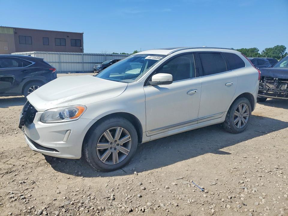 61510946 :رقم المزاد ، YV440MDU0H2093475 vin ، 2017 Volvo Xc60 مزاد بيع