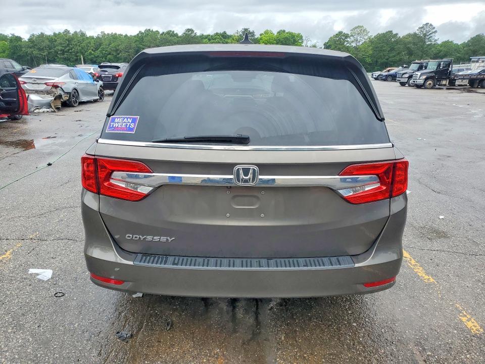 Продажа на аукционе авто 2018 Honda Odyssey, vin: 5FNRL6H76JB069894, номер лота: 54993836