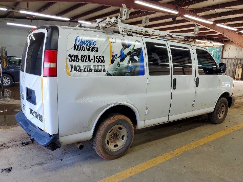 54846836 :رقم المزاد ، 1GCWGFCF6F1147077 vin ، 2015 Chevrolet Express G2500 مزاد بيع