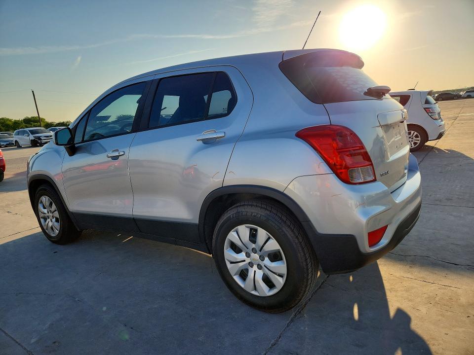 53445366 :رقم المزاد ، KL7CJKSB5HB105506 vin ، 2017 Chevrolet Trax مزاد بيع