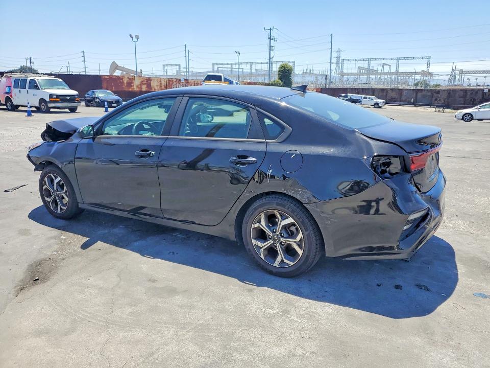 2019 Kia Forte მანქანა იყიდება აუქციონზე, vin: 3KPF24AD0KE089401, აუქციონის ნომერი: 54214406