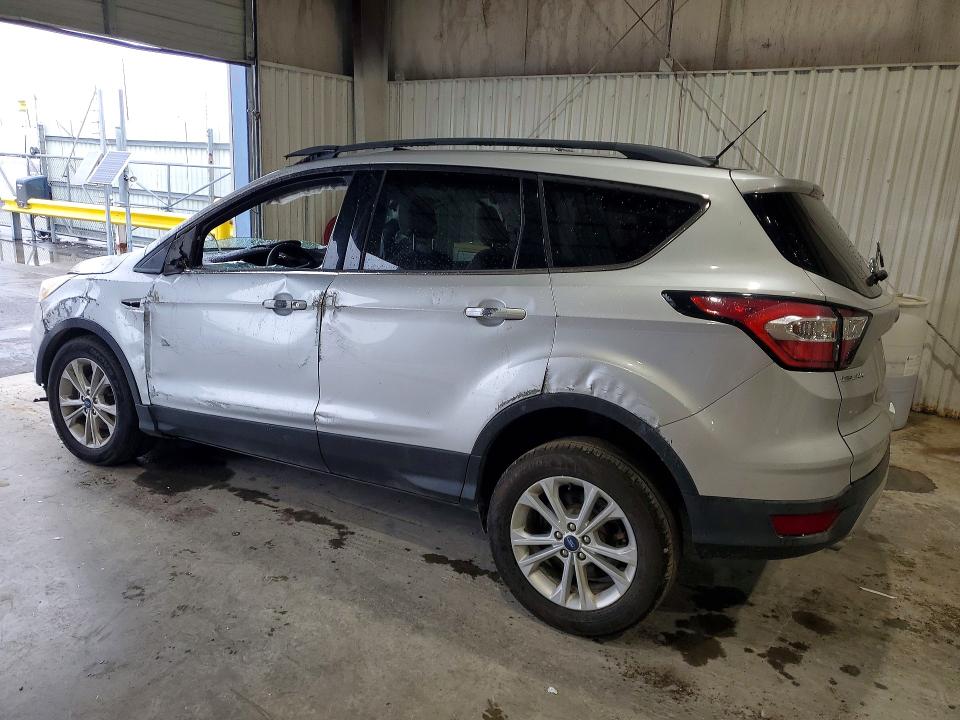 2018 Ford Escape მანქანა იყიდება აუქციონზე, vin: 1FMCU0GD4JUD60615, აუქციონის ნომერი: 54591816