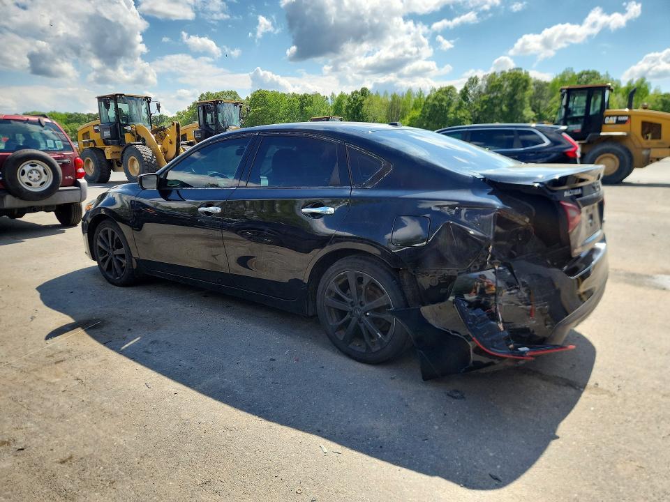2018 Nissan Altima მანქანა იყიდება აუქციონზე, vin: 1N4AL3AP7JC254061, აუქციონის ნომერი: 52879566