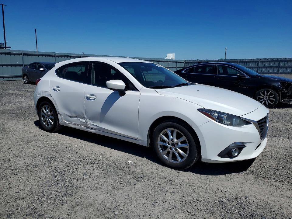 54108106 :رقم المزاد ، 3MZBM1L75FM126790 vin ، 2015 Mazda 3 مزاد بيع