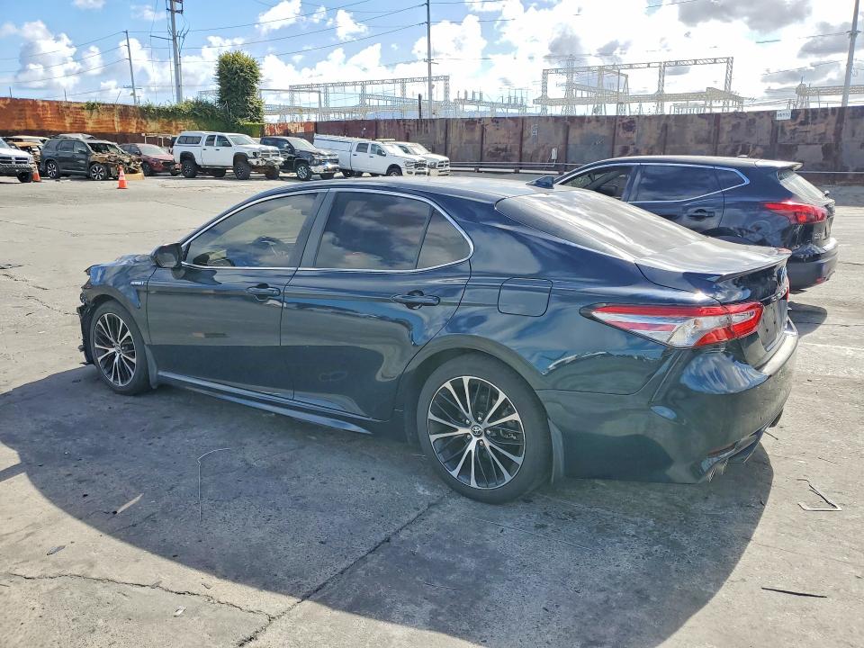 Продажа на аукционе авто 2019 Toyota Camry Hybrid, vin: 4T1B21HK7KU515941, номер лота: 54532636