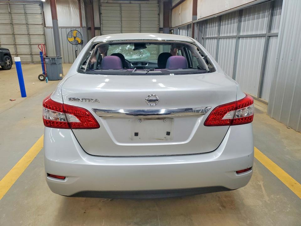Продаж на аукціоні авто 2015 Nissan Sentra, vin: 3N1AB7AP8FY335513, номер лоту: 52217576