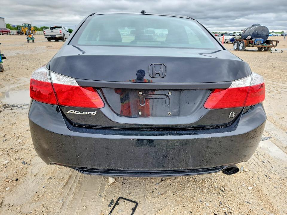 Aukcja sprzedaży 2015 Honda Accord, vin: 1HGCR2F80FA188616, numer aukcji: 51794796