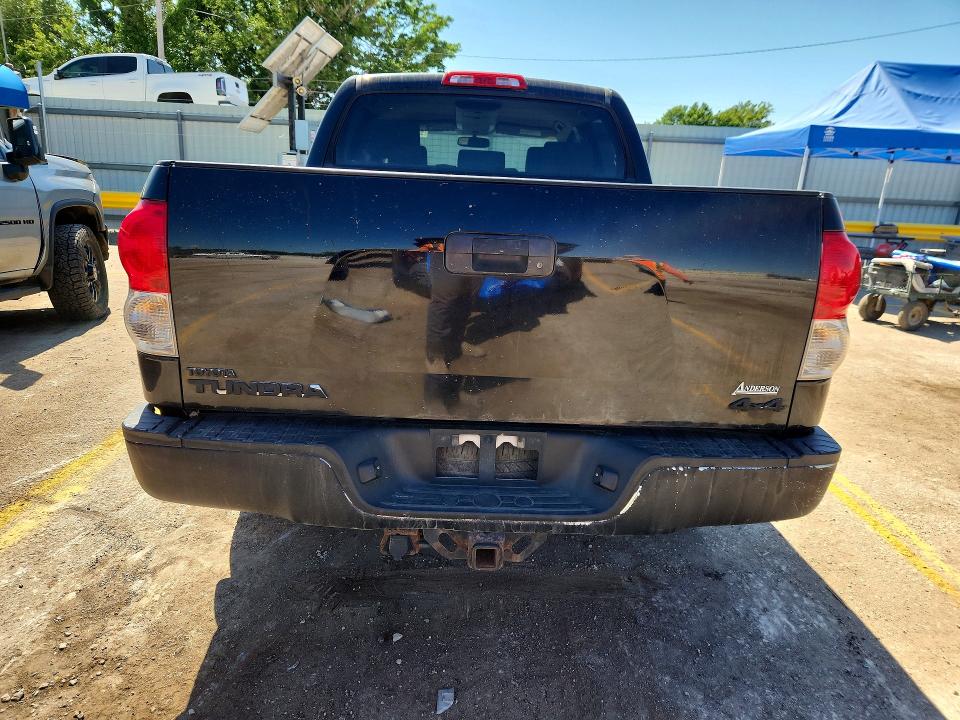 Продажа на аукционе авто 2008 Toyota Tundra, vin: 5TFDV541X8X041225, номер лота: 52801586