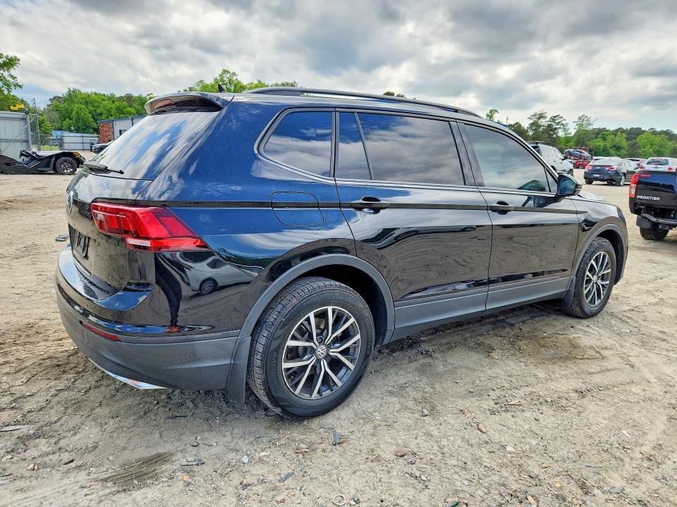 2021 Volkswagen Tiguan მანქანა იყიდება აუქციონზე, vin: 3VV1B7AX5MM080743, აუქციონის ნომერი: 53575516