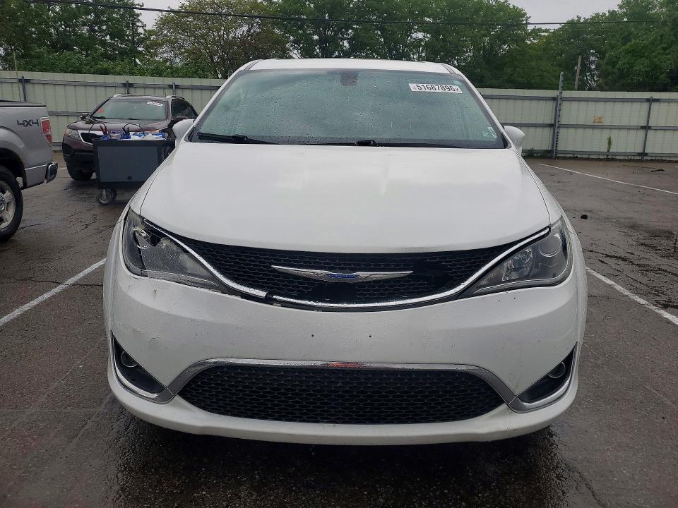 Продажа на аукционе авто 2018 Chrysler Pacifica, vin: 2C4RC1FG0JR234364, номер лота: 51687896