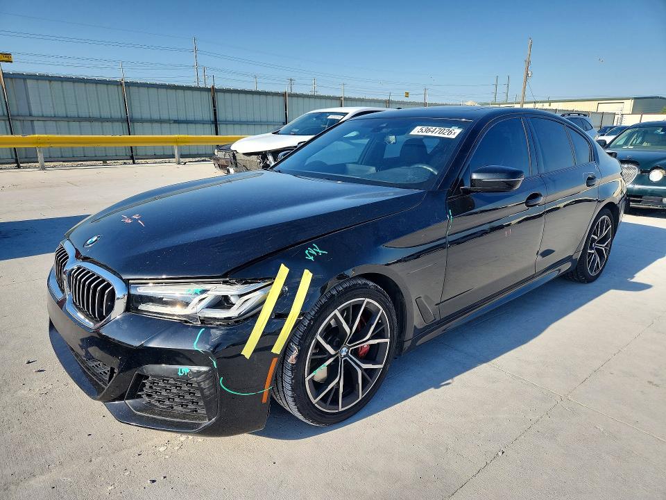 53647026 :رقم المزاد ، WBA53BH0XMCF99586 vin ، 2021 Bmw 530 مزاد بيع