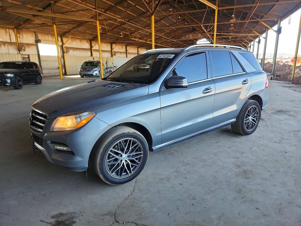 53162366 :رقم المزاد ، 4JGDA5JBXFA475049 vin ، 2015 Mercedes-benz Ml مزاد بيع