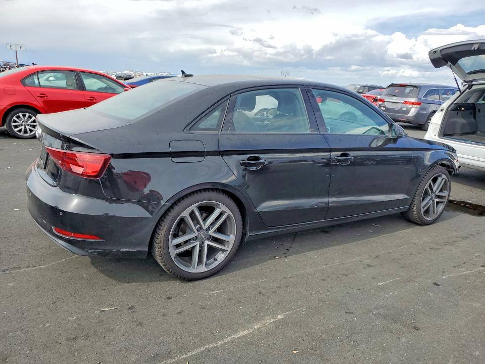 Продажа на аукционе авто 2020 Audi A3, vin: WAUAUGFF7LA041055, номер лота: 53849226