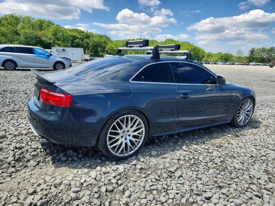 52850226 :رقم المزاد ، WAURV78T49A001334 vin ، 2009 Audi S5 مزاد بيع
