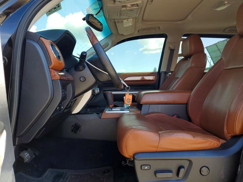 Продаж на аукціоні авто 2015 Toyota Tundra, vin: 5TFAY5F13FX440580, номер лоту: 53796436