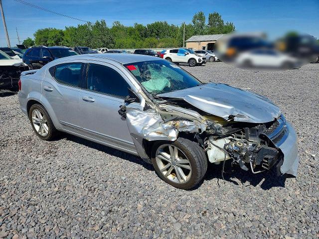 53698496 :رقم المزاد ، 1B3BD1FG2BN543669 vin ، 2011 Dodge Avenger مزاد بيع