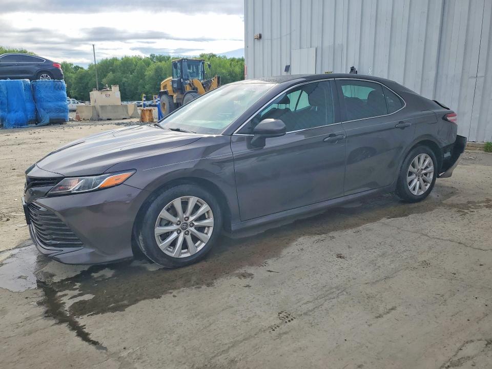 Auction sale of the 2018 Toyota Camry, vin: 4T1B11HK8JU110141, lot number: 53002786