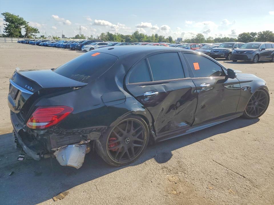 53875486 :رقم المزاد ، WDDZF8KBXJA270759 vin ، 2018 Mercedes-benz E مزاد بيع