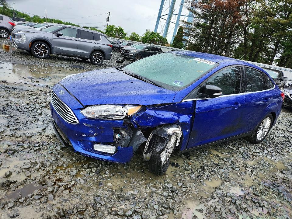 Продаж на аукціоні авто 2015 Ford Focus, vin: 1FADP3J22FL368272, номер лоту: 54648006