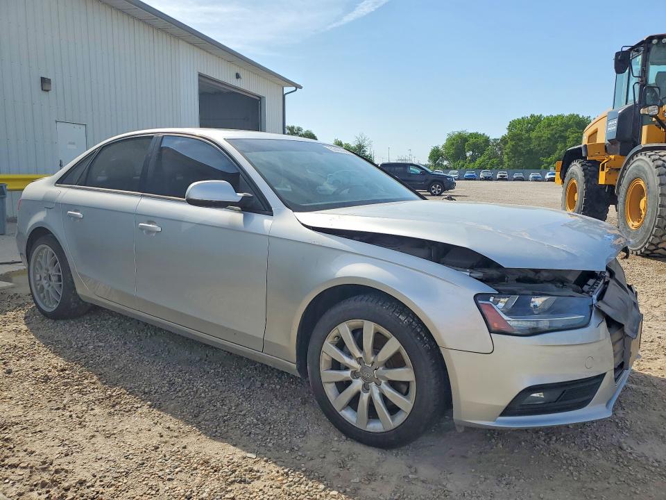 52403046 :رقم المزاد ، WAUBFAFL8DN044090 vin ، 2013 Audi A4 مزاد بيع