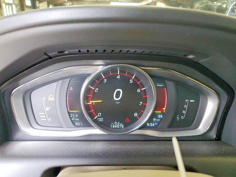 Продаж на аукціоні авто 2016 Volvo Xc60, vin: YV4612RK7G2839579, номер лоту: 54667716