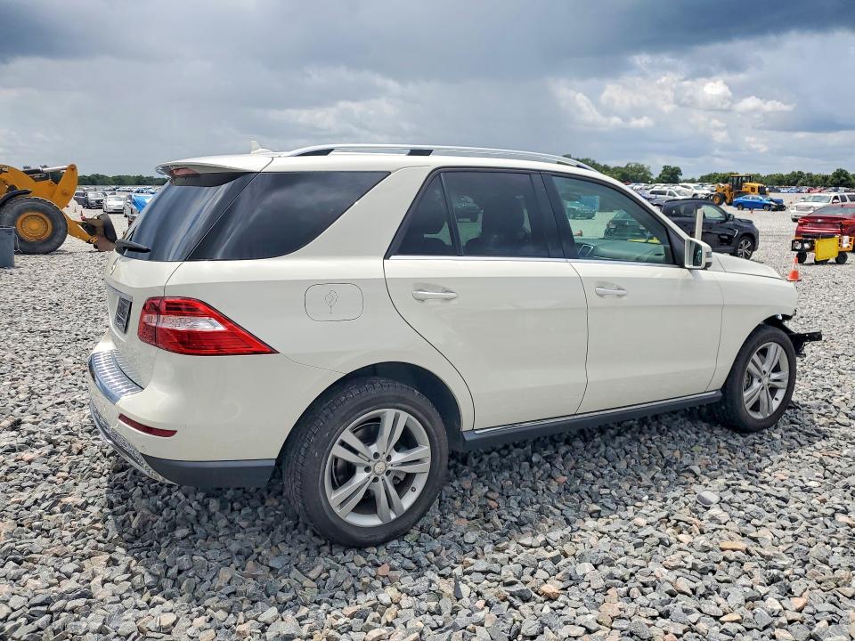 55550336 :رقم المزاد ، 4JGDA5JB4DA145212 vin ، 2013 Mercedes-benz Ml مزاد بيع