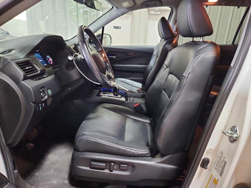 54174636 :رقم المزاد ، 5FNYF6H01LB063994 vin ، 2020 Honda Pilot مزاد بيع