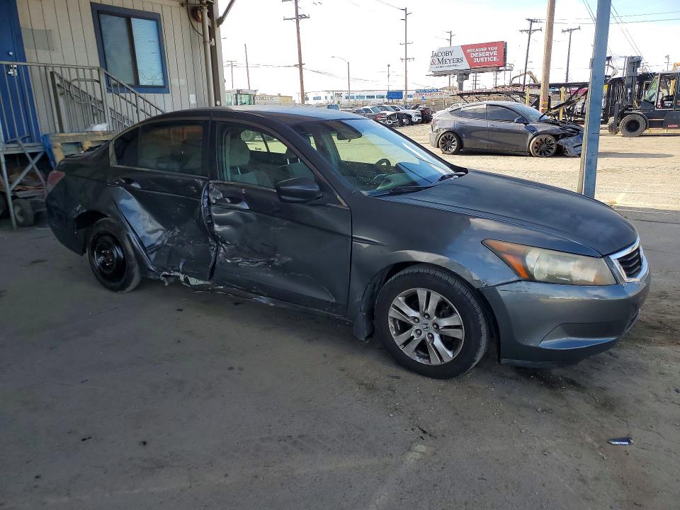 52000896 :رقم المزاد ، JHMCP26488C023887 vin ، 2008 Honda Accord مزاد بيع