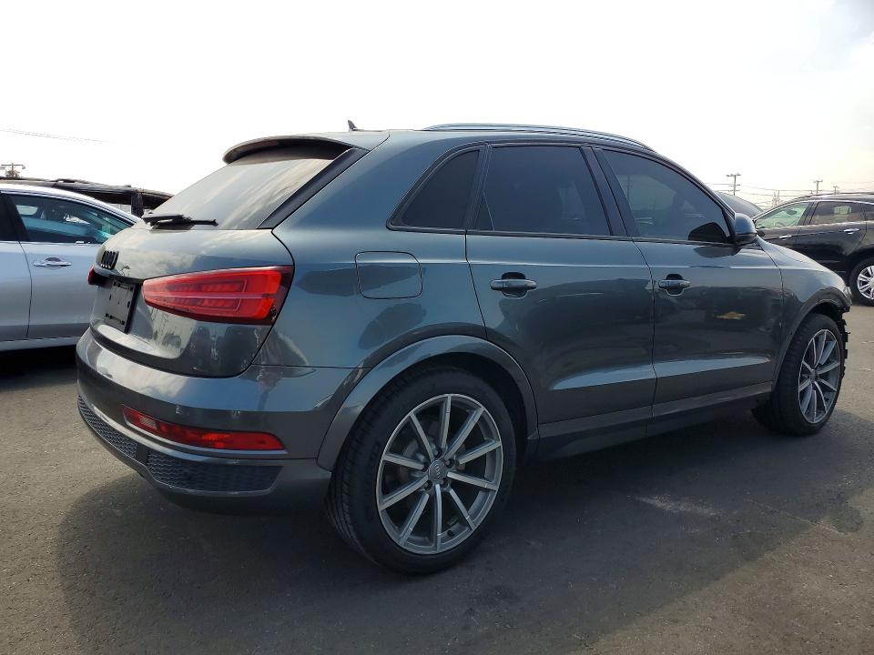 Продажа на аукционе авто 2018 Audi Q3, vin: WA1ECCFS6JR026276, номер лота: 53976626
