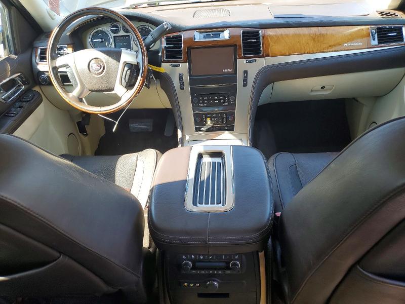 53111996 :رقم المزاد ، 1GYS4DEF6DR152250 vin ، 2013 Cadillac Escalade مزاد بيع