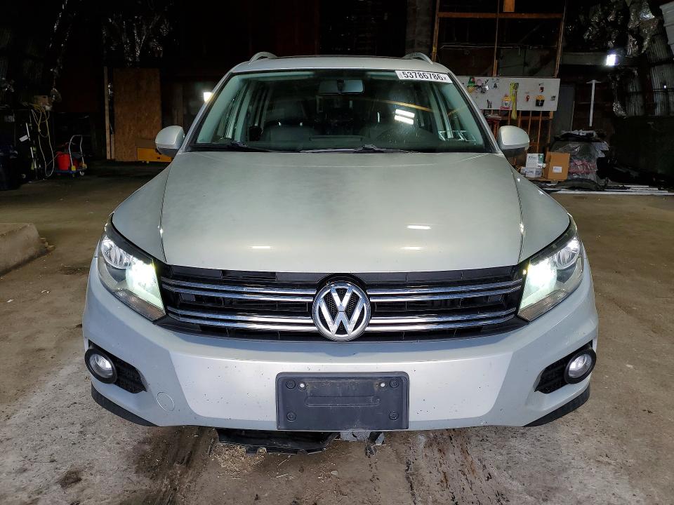 2014 Volkswagen Tiguan მანქანა იყიდება აუქციონზე, vin: WVGBV3AX7EW602272, აუქციონის ნომერი: 53786786