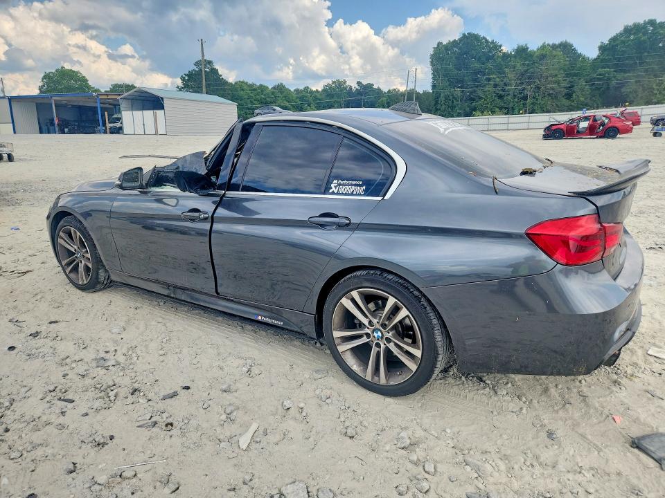 53601246 :رقم المزاد ، WBA8B9G34HNU55477 vin ، 2017 Bmw 330 مزاد بيع