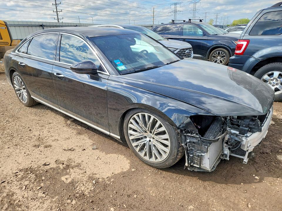 51820236 :رقم المزاد ، WAU8DAF89KN018168 vin ، 2019 Audi A8 مزاد بيع